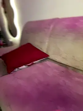 katy_handerson webcam