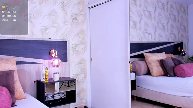 Travis_lenox_ webcam