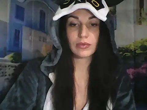 qinini - Qinini's free webcam - UK Sex Cams