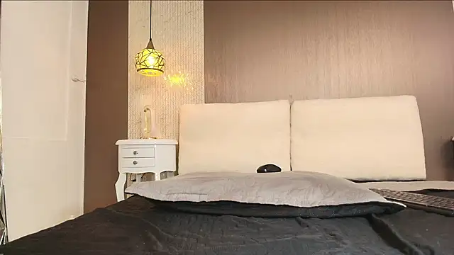 Tiifany_Baker webcam