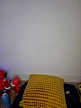 LovelyLucinda webcam