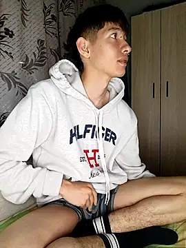 heyy_noah11 (M twink) - Deep throap 🤤