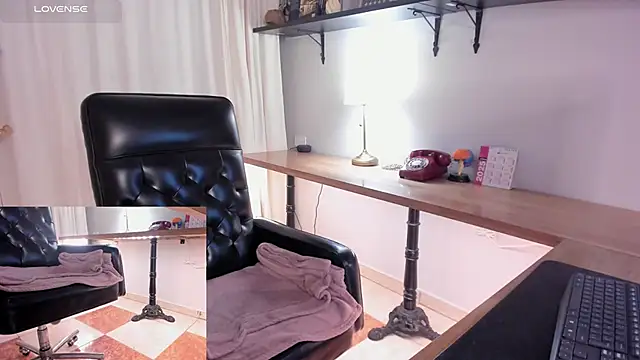 Pamela_Johnsonn webcam