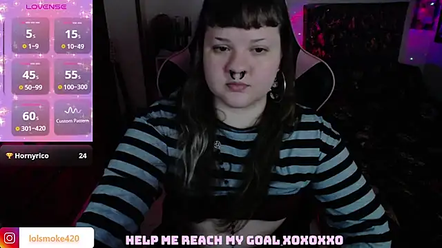 Bdsm_and_fries webcam