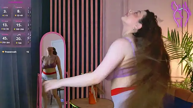 Queen_Michelle_ webcam