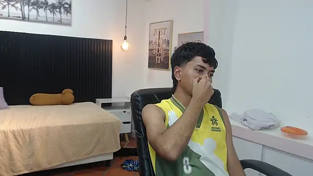 markbowie (M twink) - masturbacion x10 minutos