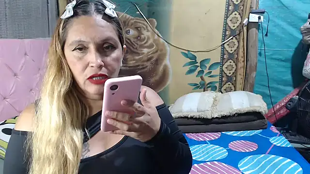 mom_son_dirty webcam