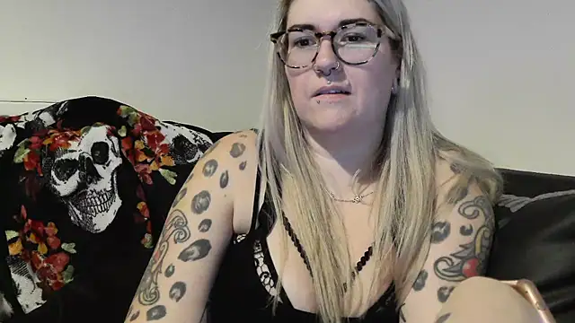 Sizzling_Indie36 webcam