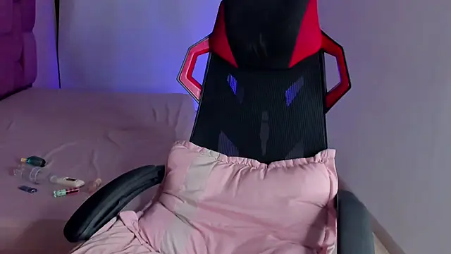 CHANELL_11INCHES webcam