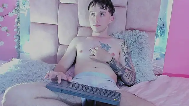 Dylanwhite23_ webcam