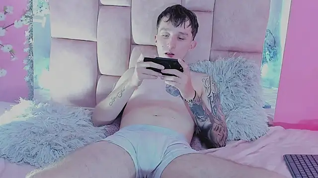 Dylanwhite23_ webcam