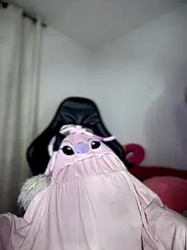 Miaa_love6969 webcam