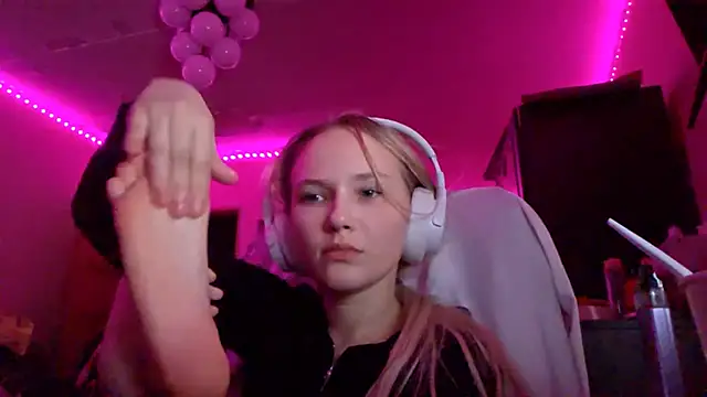 KarinRobertson webcam