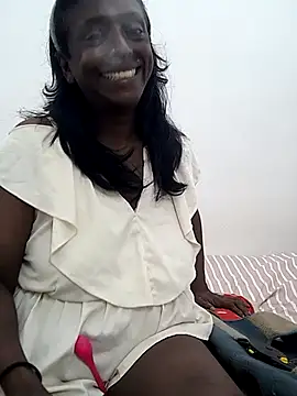 mamakarma1403 webcam