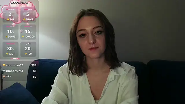 white_liillyy webcam