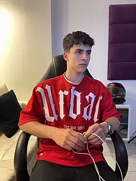 AdrianRinaldi webcam