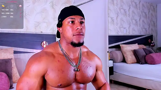 Travis_lenox_ webcam