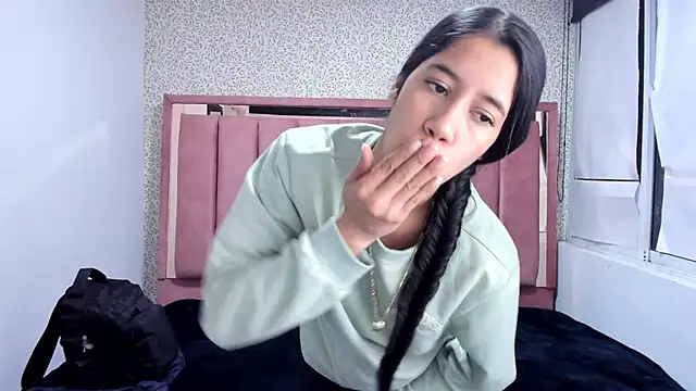 connie_bell - Connie_Bell's free webcam