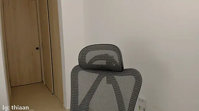 thiaann webcam