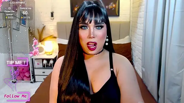 SUPERHORNY101 webcam