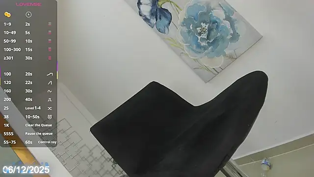 nayshalopestss webcam