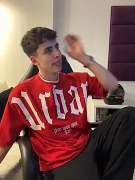 AdrianRinaldi webcam