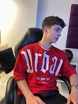 AdrianRinaldi webcam