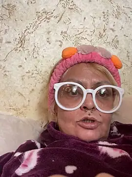 Gardener_of_Illusions webcam