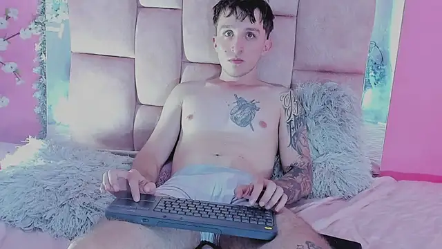 Dylanwhite23_ webcam