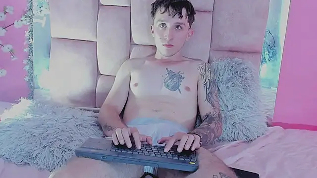 Dylanwhite23_ webcam