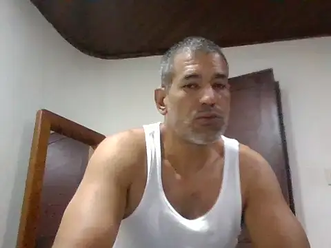 jackbigcock11 webcam