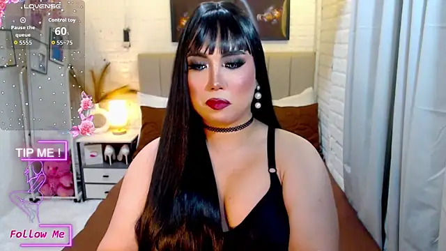 SUPERHORNY101 webcam