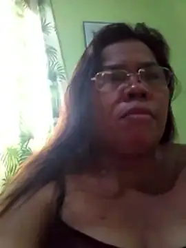 Huge_mama69 webcam