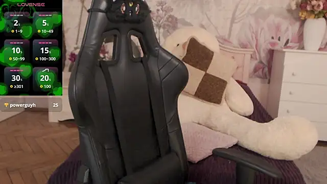 BritneyBarker webcam