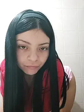 Webcam Model (LunaJacobs)  is live.Free join now!