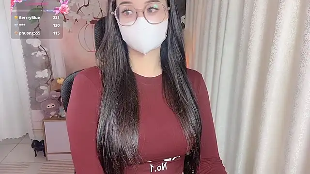 jennie-16 - JENNIE-16's free webcam