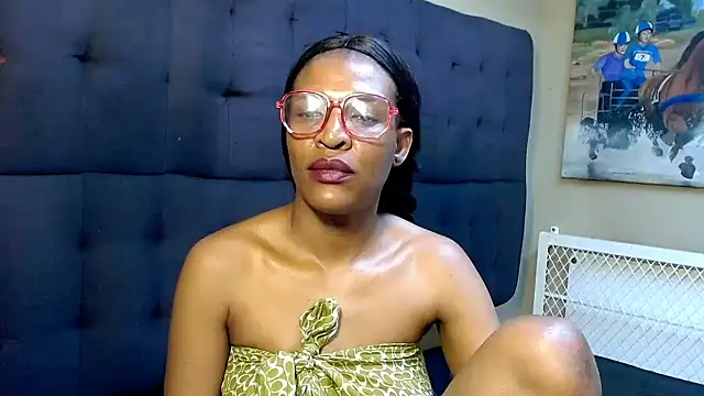 SpicyQueenxxxx webcam
