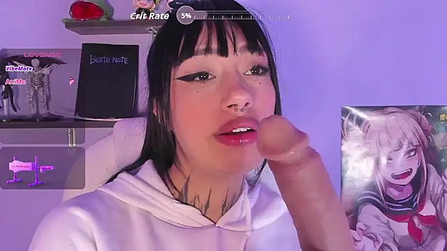 Akari1_Mischief webcam