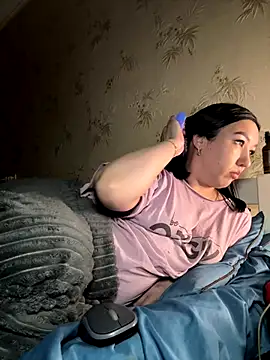 Naughtbaby_2025 webcam