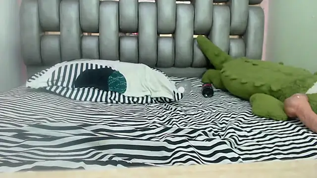 Madison_Copers webcam