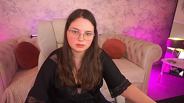 SophieDreamss webcam