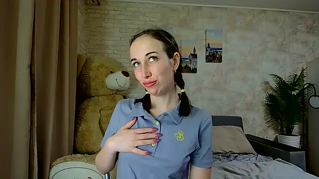 anika_bloom - Anika_bloom's free webcam