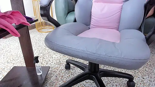 Valentina_slim webcam