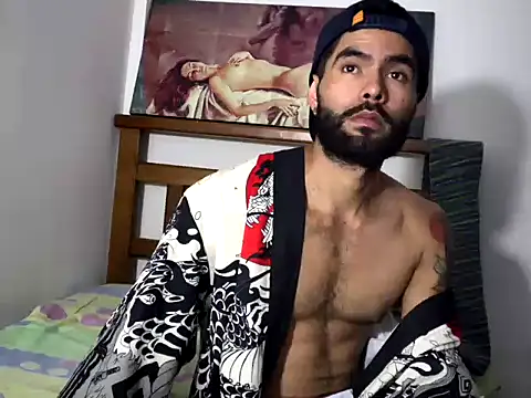 hideonbush051 webcam