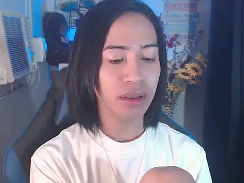 Miracle_TheBrat webcam