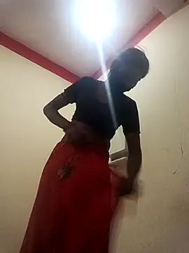 Veshali_Love143 webcam