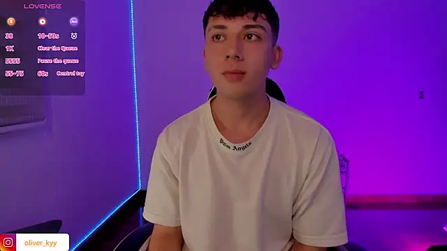 oliver_kyy webcam