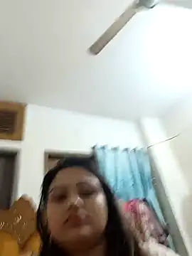 Webcam Model (blue-berry07)  is live.Free join now!