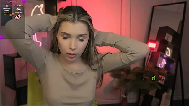 lily_morty Live Webcam on Stripchat