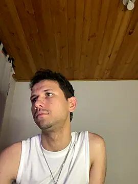 Michaell_Spinelly webcam